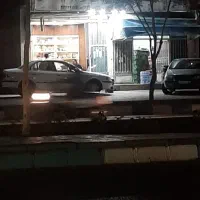 صاحب مغازه ها ب خونن