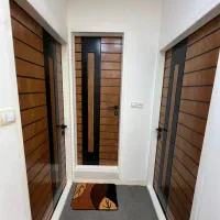 درب چوبی کابینت هایگلاس ممبران نئوکلاسیک کمدیواری