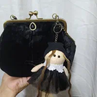 دوخت انواع کیفهای زنانه مجلسی