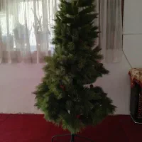 درختچه ی کاج سالم و زیبا|گل مصنوعی|مشهد, طلاب|دیوار