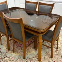 میز ناهارخوری