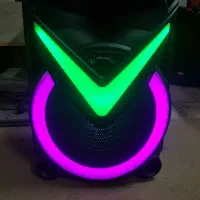 فروش  تلویزیون و اسپیکر شرایطی|تلویزیون و پروژکتور|دامغان, |دیوار