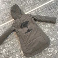 کاپشن|لباس|بروجرد, |دیوار