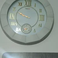 ساعت نو سالم سفید طلایی