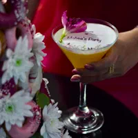 بارتندر مراسمات مهمانی تشریفات|خدمات پذیرایی، مراسم|شیراز, زرهی|دیوار