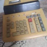 ماشین حساب قدیمی