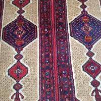 فرش دستبافت قدیمی کناره سایز یم در سه نو