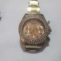 ۴عدد ساعت زنانه مچی ودخترانه