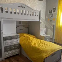 تخت خواب دو طبقه با تمام امکانات در حد نو