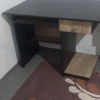 میز کامپیوتر