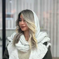 ارائه خدمات رنگ و لایت.|خدمات آرایشگری و زیبایی|ساری, |دیوار