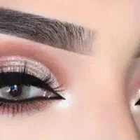 میکاپ و شنیون ۵۰۰هزار تومان با بهترین متریال