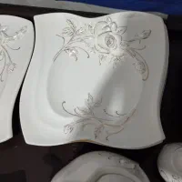 سرویس چینی ۱۲پارچه گل برجسته ایتالیا یی|ظروف سرو و پذیرایی|بندر انزلی, کوی بهار|دیوار