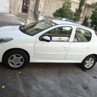 پژو 207 رنگ سفید مدل 90 اتومات، درجه 1