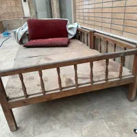تخت چوبی برای حیاط|تخت و سرویس خواب|اصفهان, باغ زرشک|دیوار