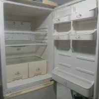 یخچال فریزر تمیزو سالم ومرتب
