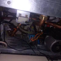 آبگرمکن وپکیچ|آبگرمکن، پکیج، شوفاژ|اسلام‌شهر, مطهری|دیوار