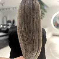 انواع خدمات رنگ مو با متریال اورجینال