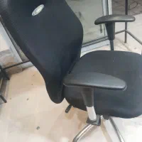 صندلی چرخ دار