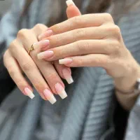 آموزش تخصصی و کاشت ناخن حرفهای بانوان|خدمات آرایشگری و زیبایی|بندر انزلی, معلم|دیوار