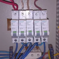 برقکار صنعتی|خدمات پیشه و مهارت|مینودشت, |دیوار