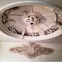 شاگرد گچ کار