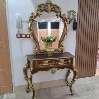 اینه و کنسول رزین قهوه ای