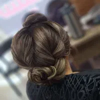 آموزش آرایشگری در تمام لاینهاو خرید موی طبیعی