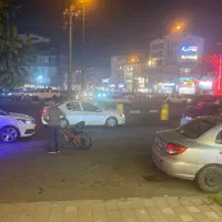 مغازه معلم سرگل بر اصلی خیابان