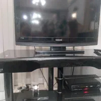 تلویزیون|تلویزیون و پروژکتور|پرند, فاز ۶|دیوار