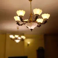 ۷ عددلوستر طرح آنتیک کلاسیک  وسالم وبینقض