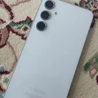 گوشی A55  حافضه ۲۵۶ رام ۸ درحد صفر