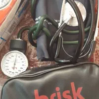 فشارسنج brisk