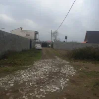 زمین-دور-دیوار-کشی-شده