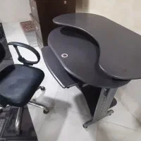 میز کامپیوتر به همراه صندلی