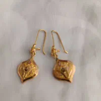 ۳۰ گرم طلای ۱۸ عیار