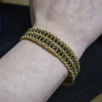 دستبند سیاه قلم نرخ تابلو و۵ درصد وزن ۲۷ و نیم گرم