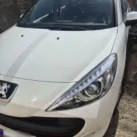 ۲۰۷ ارتقا یافته سقف شیشه ای