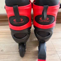 کفش اسکیت نیمه حرفه ای و تمیز|دوچرخه، اسکیت، اسکوتر|اصفهان, خواجو|دیوار