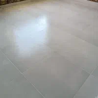 نیازمند یک نفر برای کاشی کاری