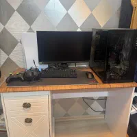 میز مطالعه نوجوان