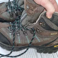 کفش کوهنوردی سایز ۴۰