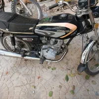 موتور 125 مدارک دار