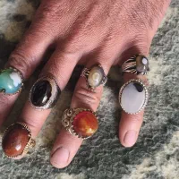 فروش انواع ساعت و انگشتر و فلش مموری