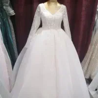 فروش لباس عروس  گن دوزشده وبه روز