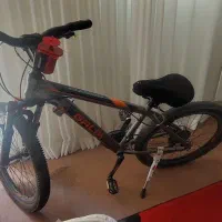 یک عدد دوچرخه ۲۴ به فروش میرسد