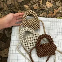 کیف مرواریدی
