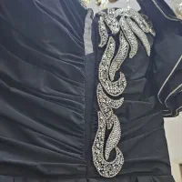 لباس مجلسی|لباس|تهران, قیام|دیوار