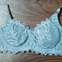 استخدام وسط کار لباس زیر زنانه