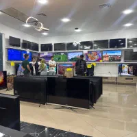فروشگاه تلوزیون نمایشگاهی 50 55 اینچ ۵۰ درصد تخفیف